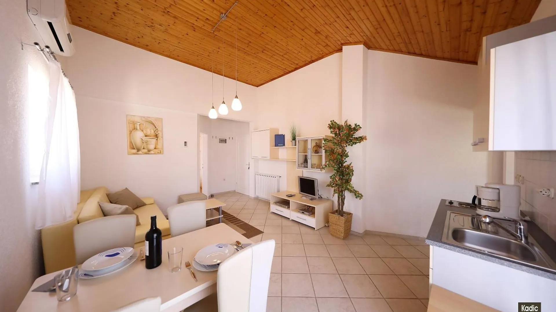 Apartment Gordana Vir 0*,  Croatia